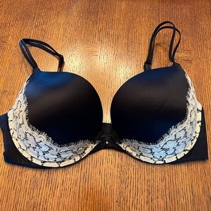 Victoria’s Secret Very Sexy Push Up Bra | 34D